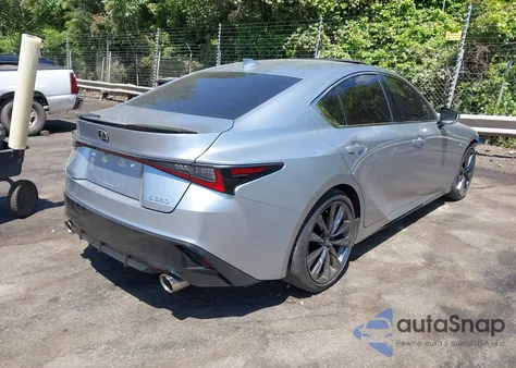 2024 Lexus Is 350 F Sport z USA, uszkodzony, nr VIN JTHGZ1B2XR5078857